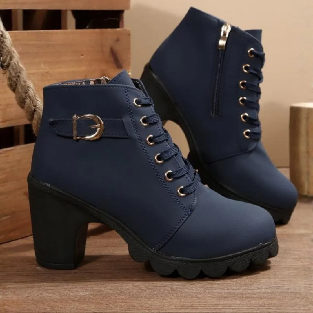 Audrey | Stivaletti chic con lacci e tacco largo