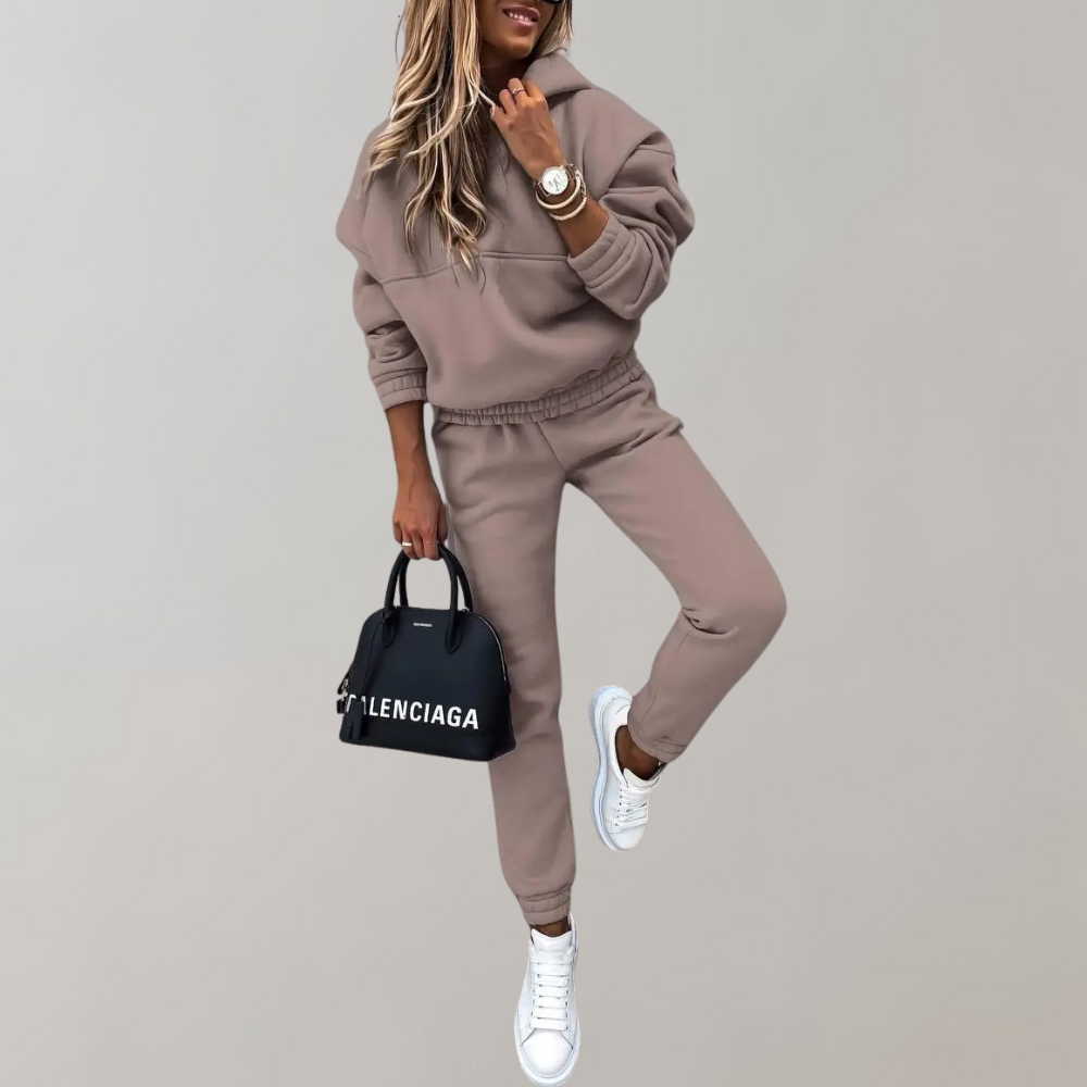 Drune | Retro Style Tracksuit with Hoodie for Women