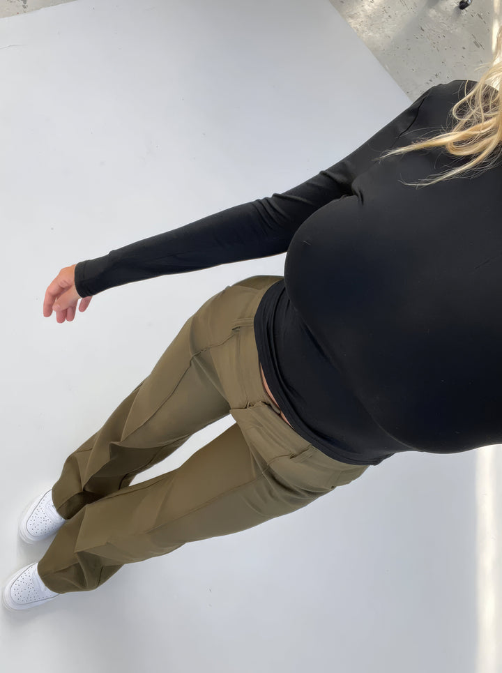 Emma | Pantaloni da tutti i giorni senza tempo e dalla vestibilità rilassata a gamba larga