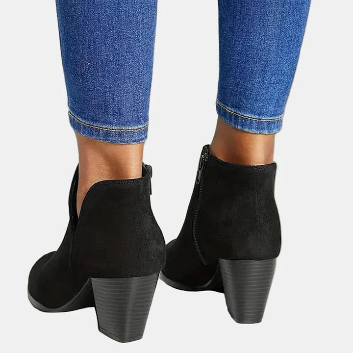 Diana | Stivaletti eleganti in pelle scamosciata premium con tacco grosso