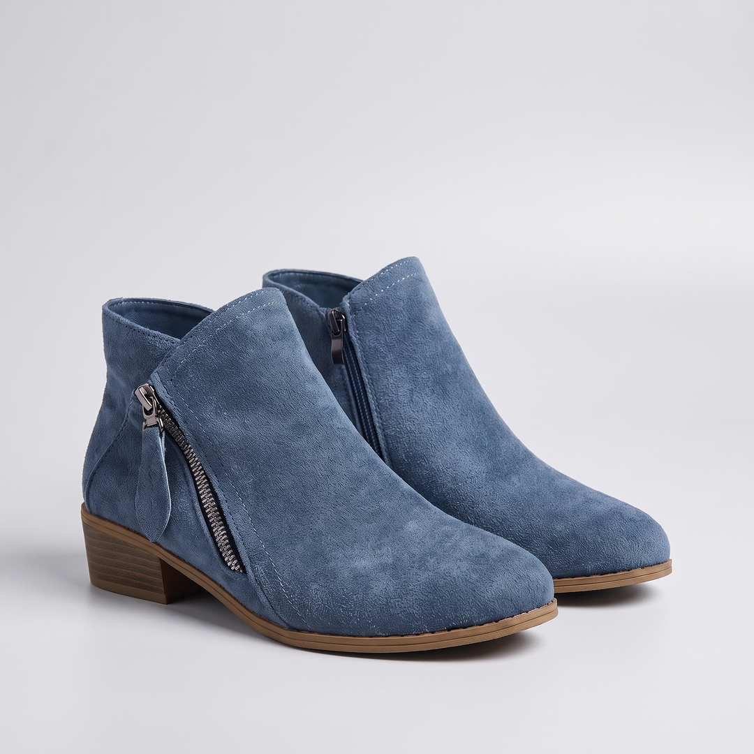 Calvera | Easy-Walk Boots – Elegant Design for Everyday Wear
