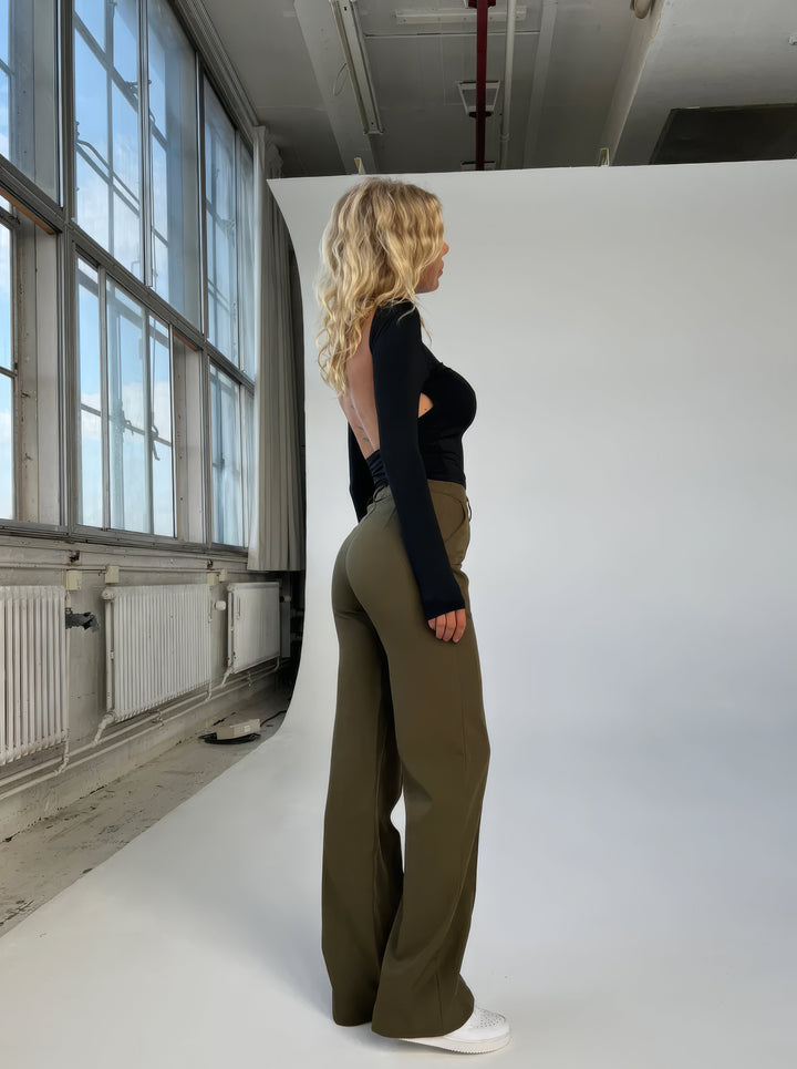 Emma | Pantaloni da tutti i giorni senza tempo e dalla vestibilità rilassata a gamba larga