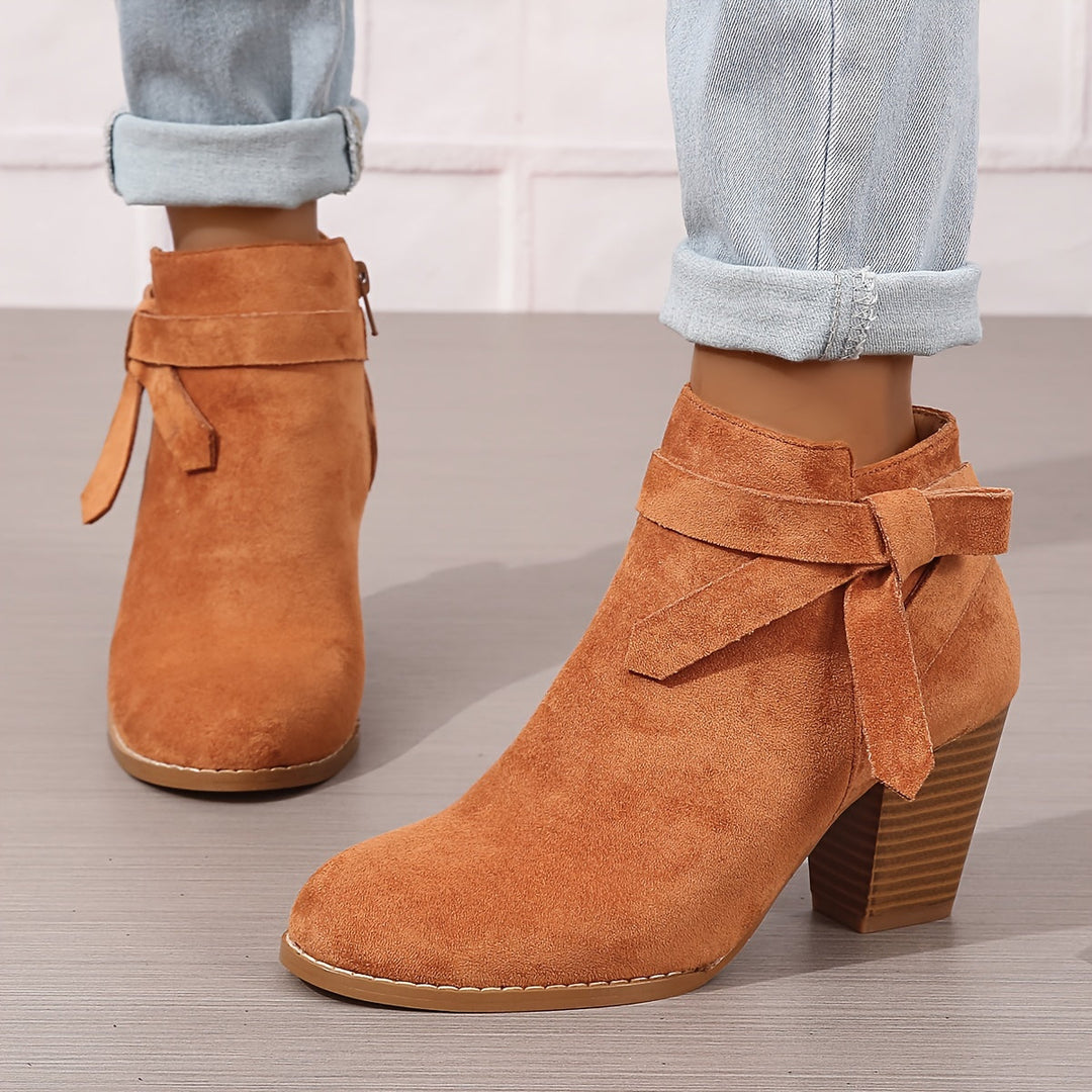 Clara | Bottines féminines à bout pointu avec détail en nœud