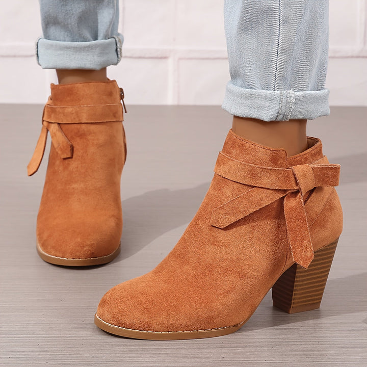 Clara | Bottines féminines à bout pointu avec détail en nœud