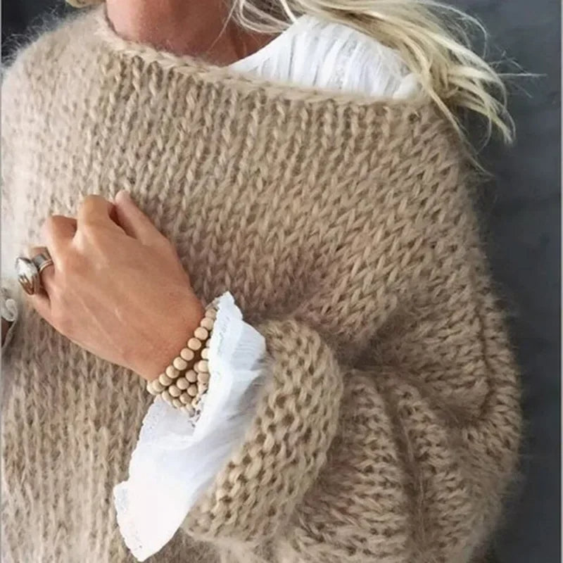 Clara | Stylish And Lightweight Knit Sweater