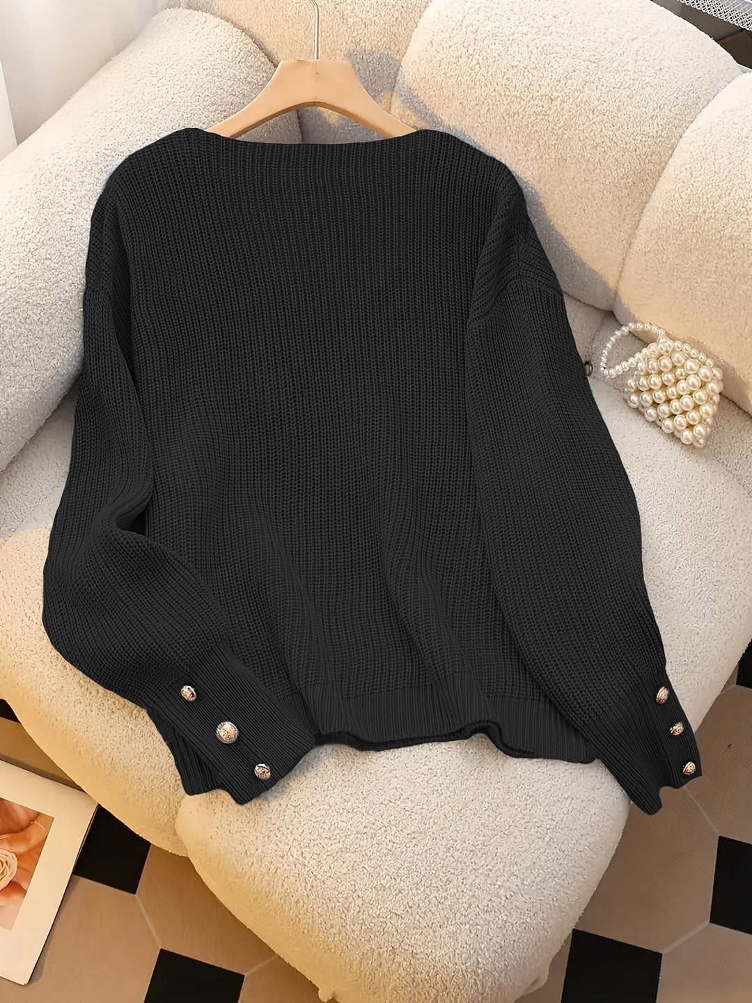 Velora | Ribbed V-Neck Sweater for Women with Elegant Detail