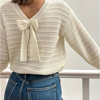 Imogen | Feminine V-Neck Knit Sweater with Delicate Bow Detail