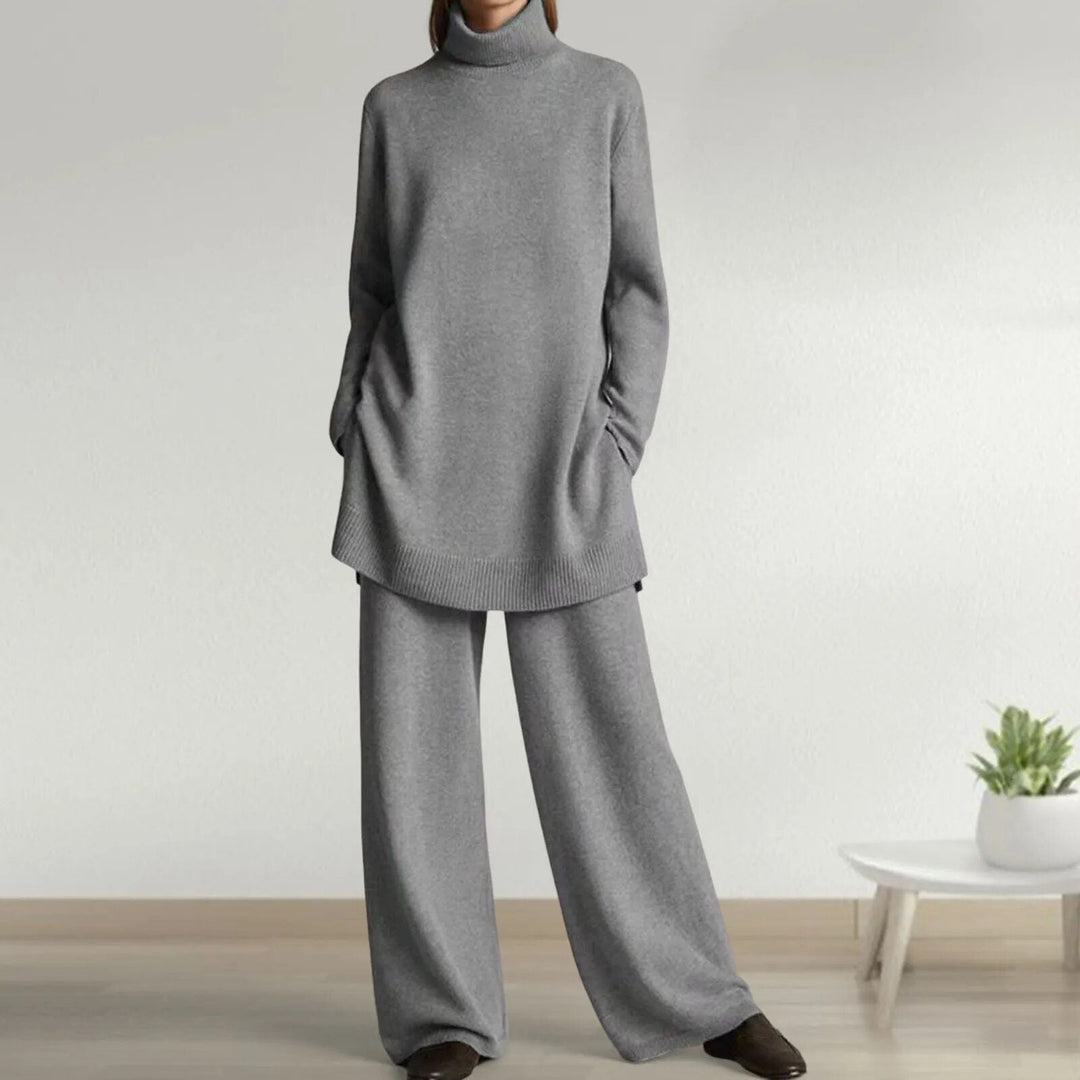 Flora | Completo comodo e contemporaneo in maglia a due pezzi