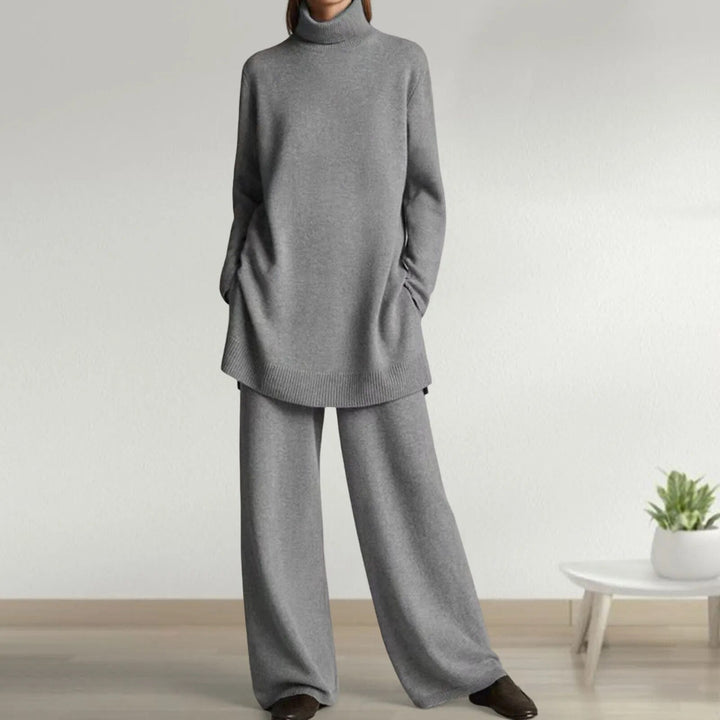 Flora | Completo comodo e contemporaneo in maglia a due pezzi