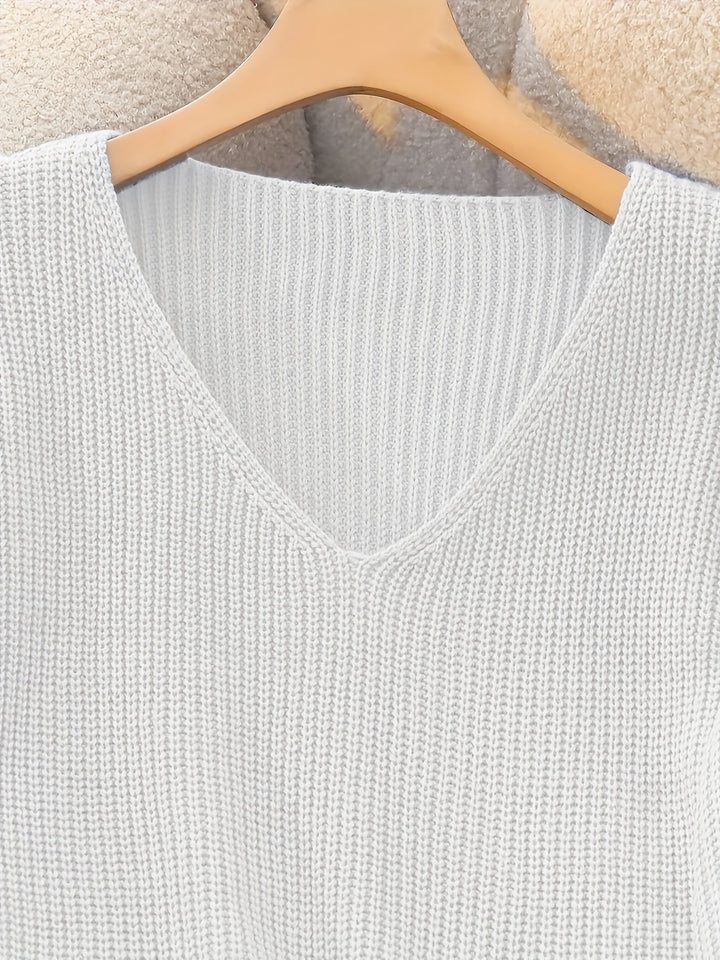 Velora | Ribbed V-Neck Sweater for Women with Elegant Detail